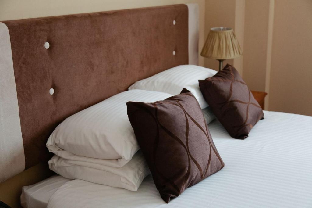 Caledonia Hotel Росайт Номер фото